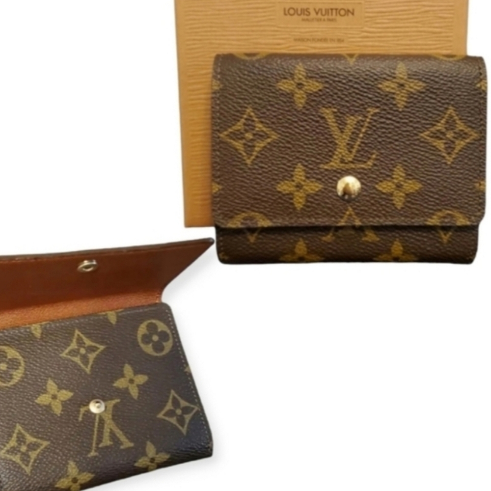 NIB Vintage Louis Vuitton 80's LV Logo Monogram Compact Luxury Wallet & Box